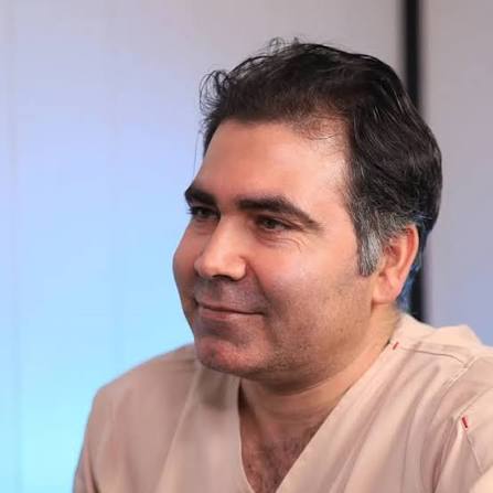 دکتر پارسا چراغیپور - جراح و متخصص گوش و حلق و بینی